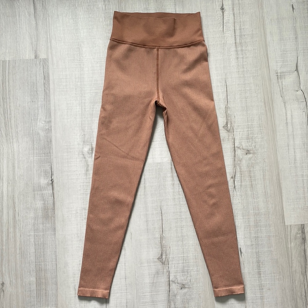 Ribbed Tan Aerie Leggings